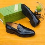 Black Leather Gucci Shoe